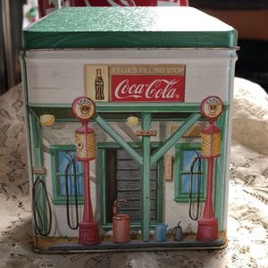 VTG COCA COLA FELIX’S FILLING STOP TIN
